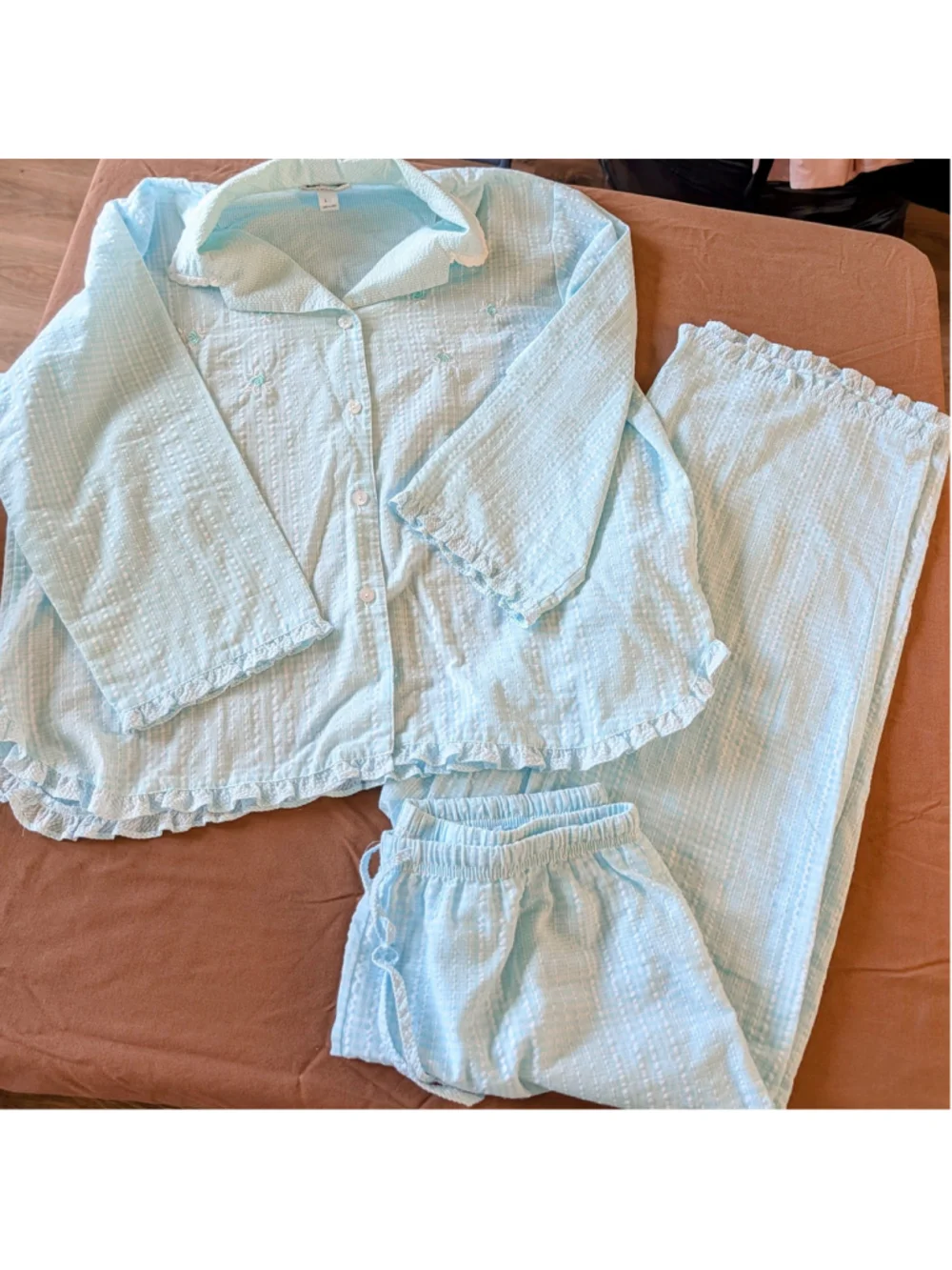 Miss Elaine Pajama Set Large Aqua Blue Seersucker Embroidered Floral Lace Trim